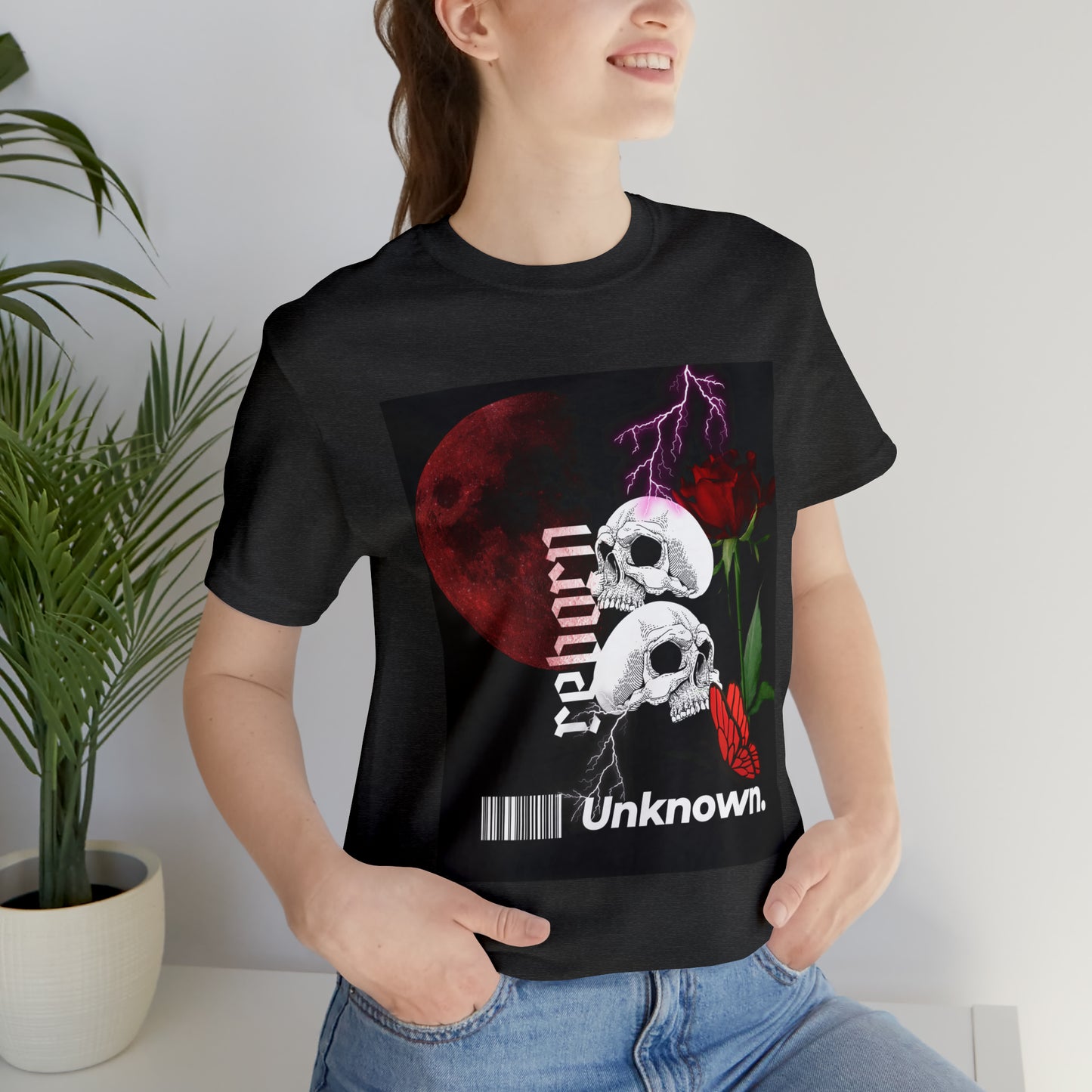 Reborn skull with red rose Unisex Jersey Short Sleeve Tee