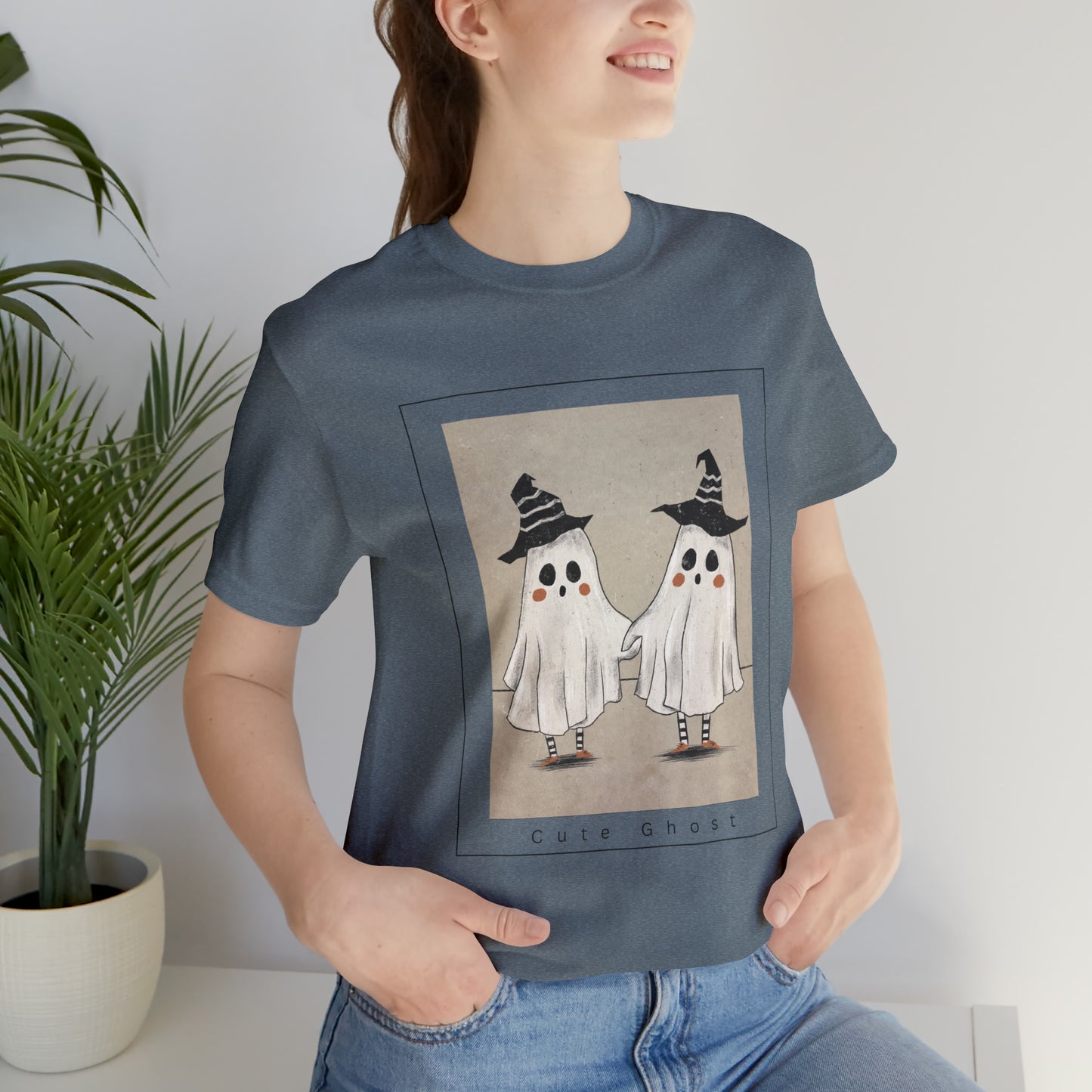 Halloween Ghost cute  Unisex Jersey Short Sleeve Tee