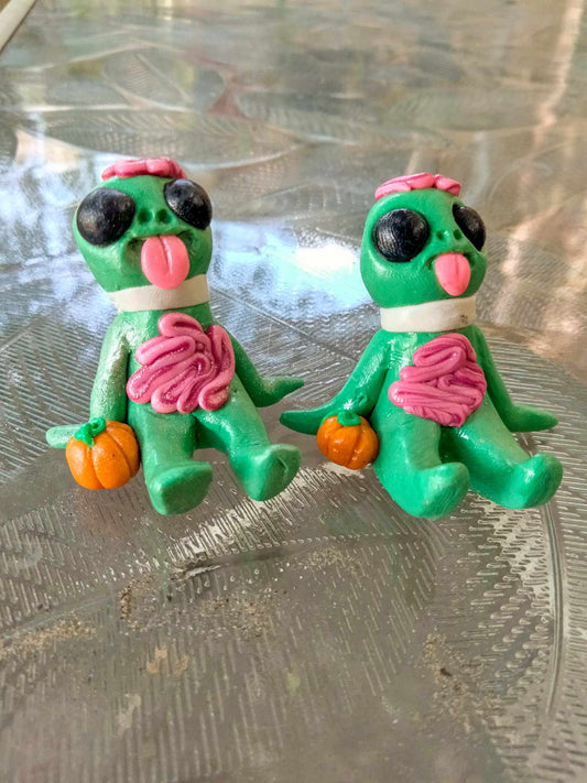 Zombie aliens Clay collectibles