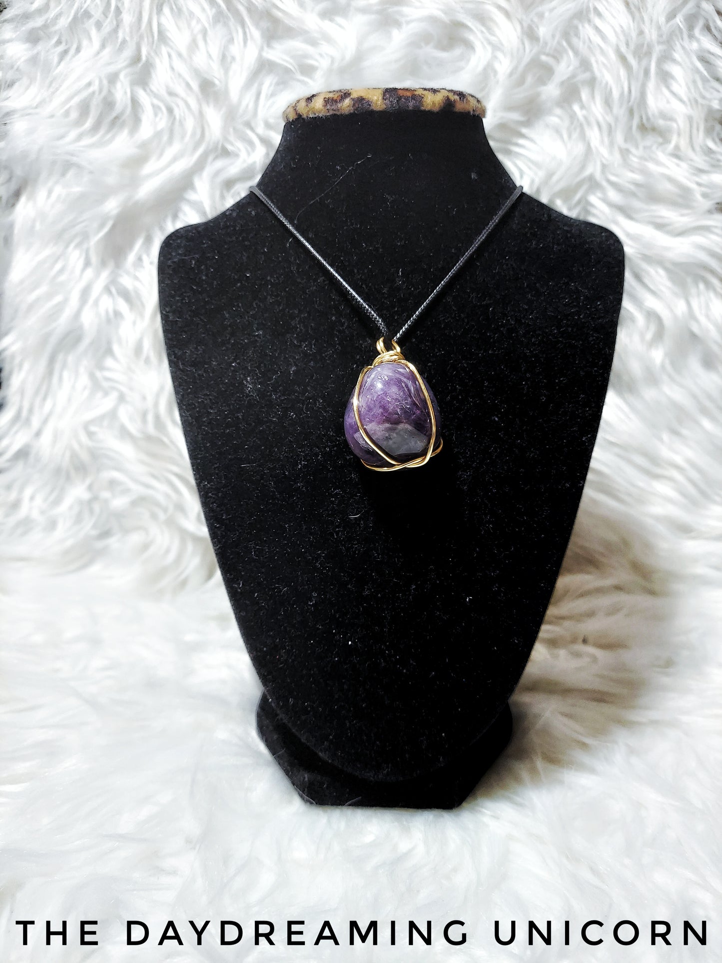 Crystal stone pendant: Amethyst polished stone