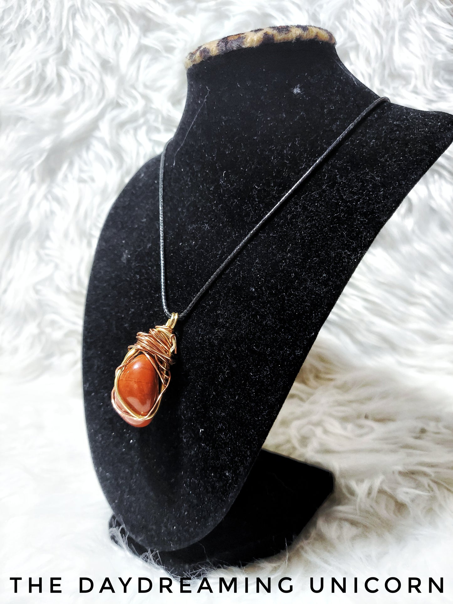 Crystal stone pendant: Red Jasper