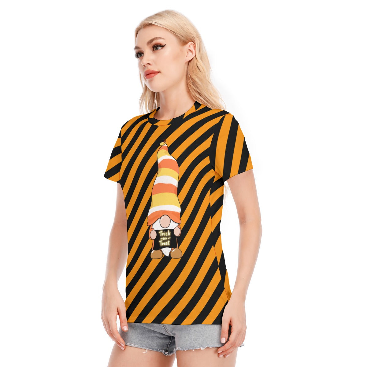 Halloween Women's Round Neck T-Shirt | 190GSM Cotton